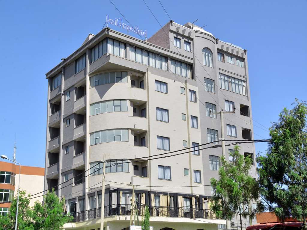 Berlottue Hotel Addis Ababa Exterior foto